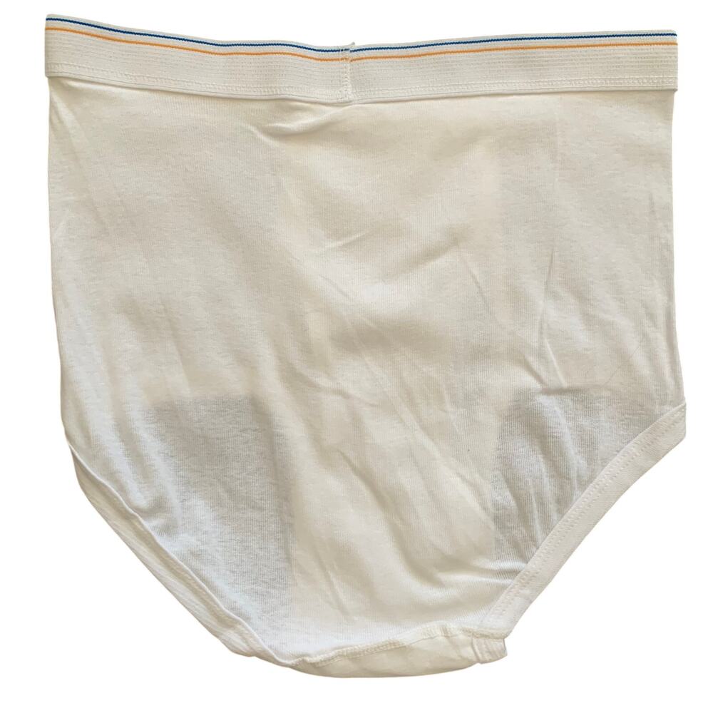 Vtg NWOT Fruit of the Loom Mens Medium 34-36 White Brief Underwear Lot of 2 - Picture 3 of 6